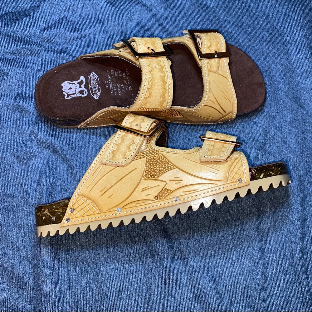 Brand New w/o box size 6 hand tooled genuine leather sandals with gold buckles. - Picture 3 of 7